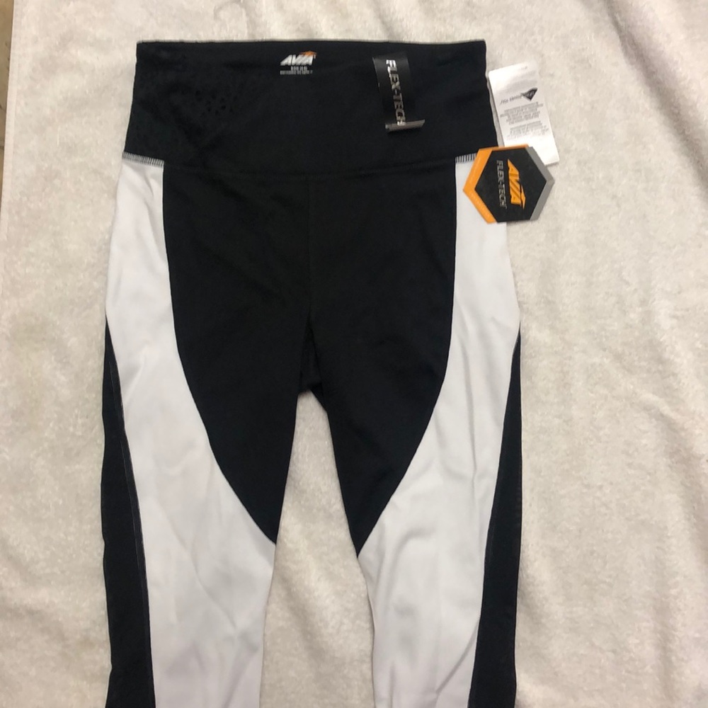 Capri pants